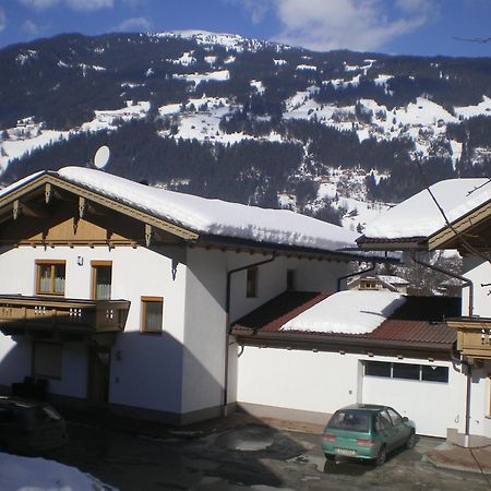 Haus Peter Schiestl Apartment Цел ам Цилер Екстериор снимка
