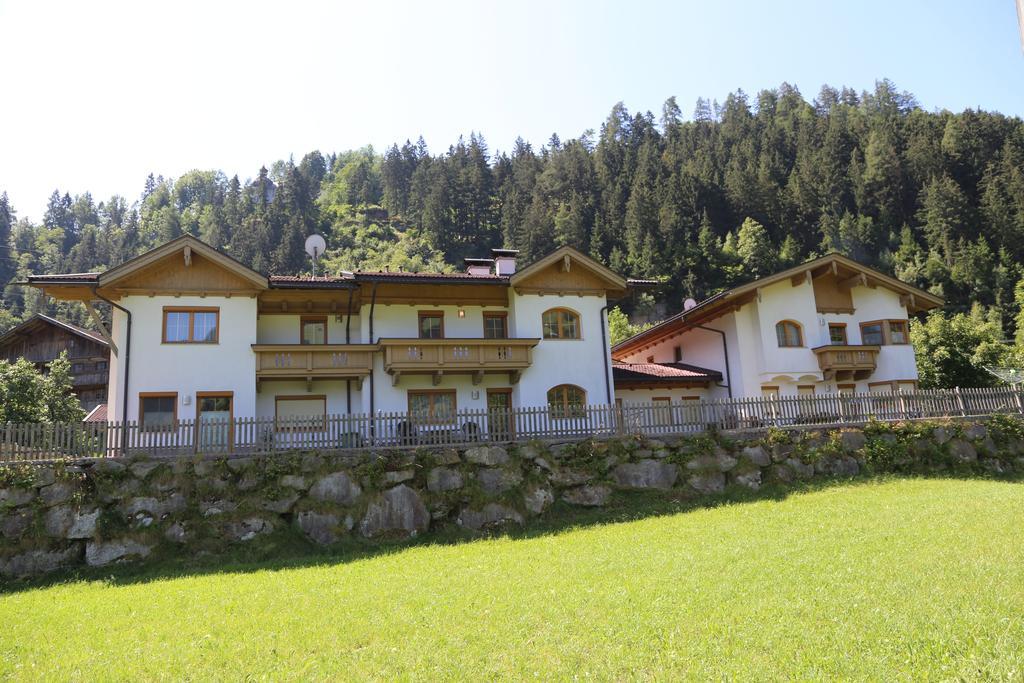 Haus Peter Schiestl Apartment Цел ам Цилер Стая снимка