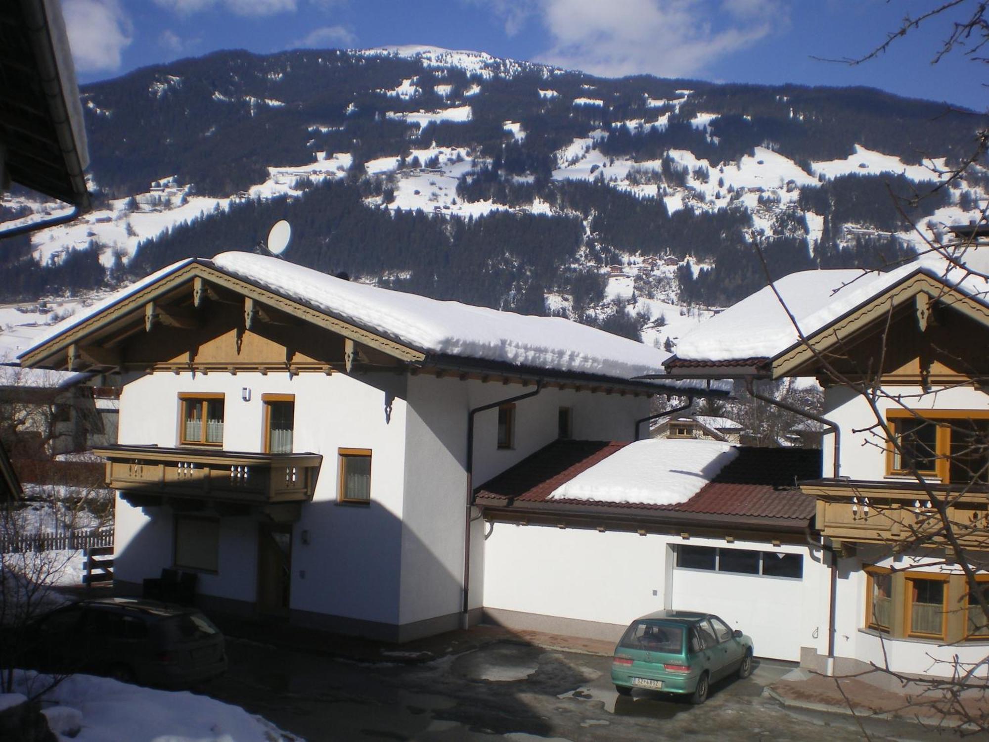Haus Peter Schiestl Apartment Цел ам Цилер Екстериор снимка
