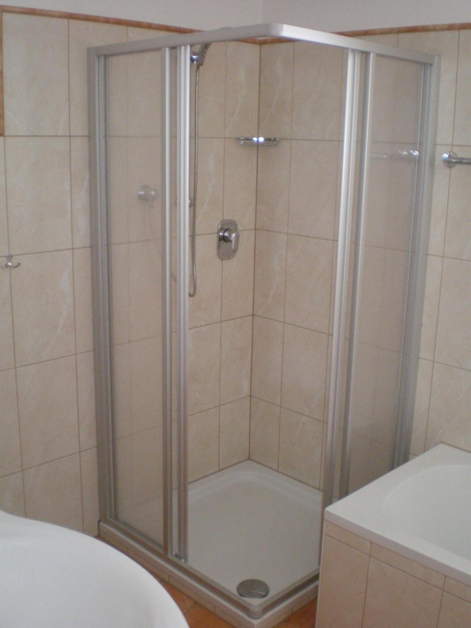 Haus Peter Schiestl Apartment Цел ам Цилер Екстериор снимка