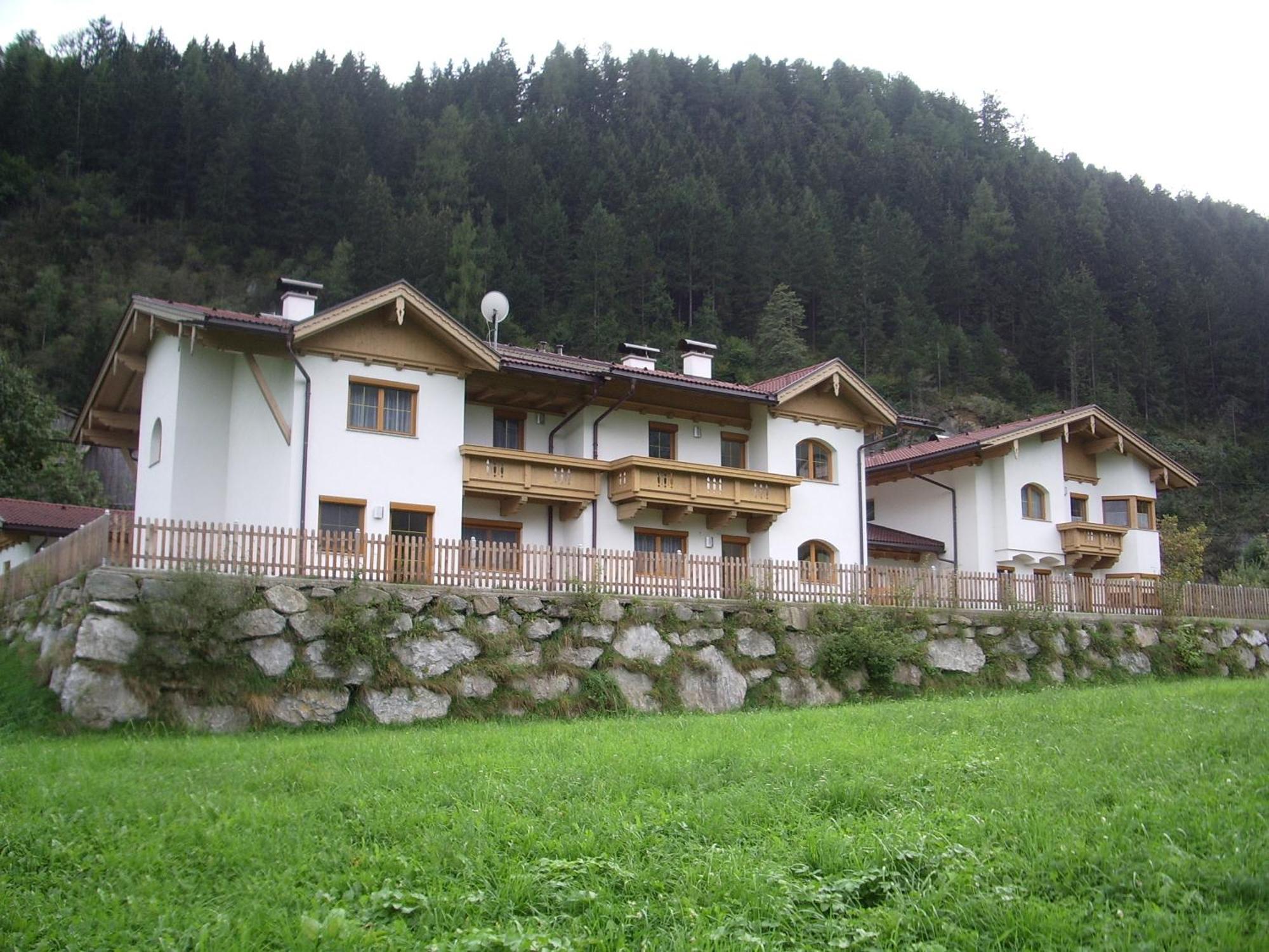 Haus Peter Schiestl Apartment Цел ам Цилер Екстериор снимка