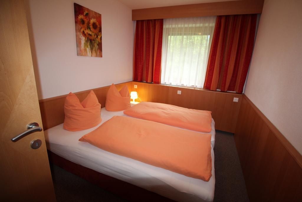Haus Peter Schiestl Apartment Цел ам Цилер Екстериор снимка