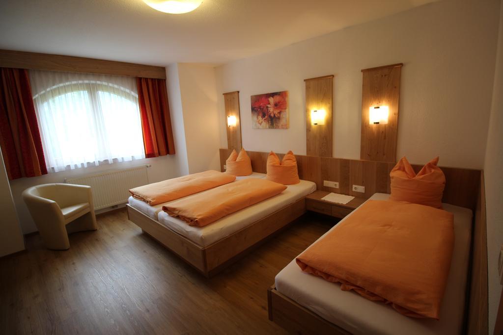 Haus Peter Schiestl Apartment Цел ам Цилер Екстериор снимка